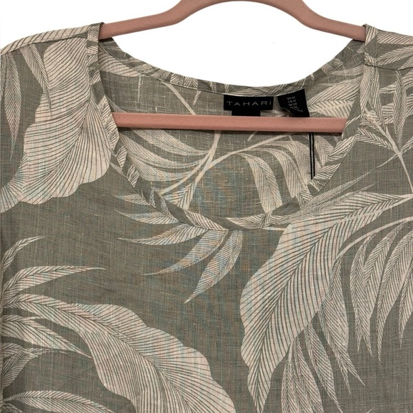 Tahari Palm Print  Linen Blouse - Picture 3 of 6